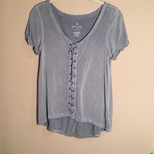 AE short sleeve lace up tee